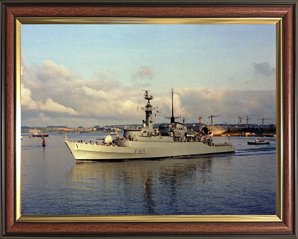 HMS Amazon F169 Royal Navy type 21 Frigate Photo Print or Framed Print - Hampshire Prints