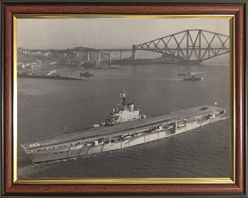 HMS Bulwark R08 Royal Navy Centaur class light fleet carrier Photo Print or Framed Print - Hampshire Prints