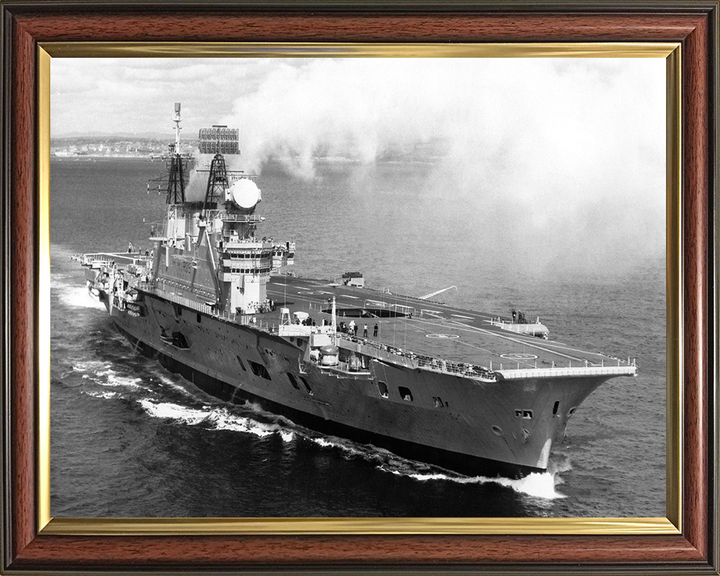 HMS Eagle R05 | Photo Print | Framed Print | Audacious Class | Aircraft Carrier | Royal Navy - Hampshire Prints