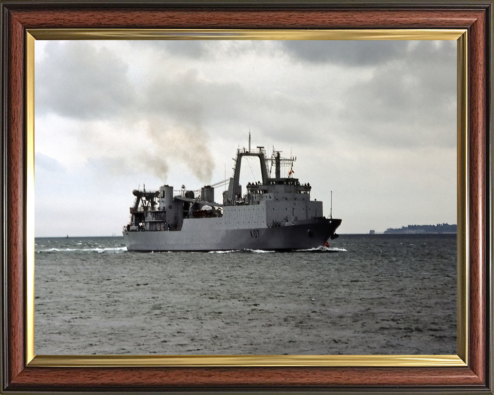 HMS Challenger K07 Royal Navy diving support vessel Photo Print or Framed Print - Hampshire Prints