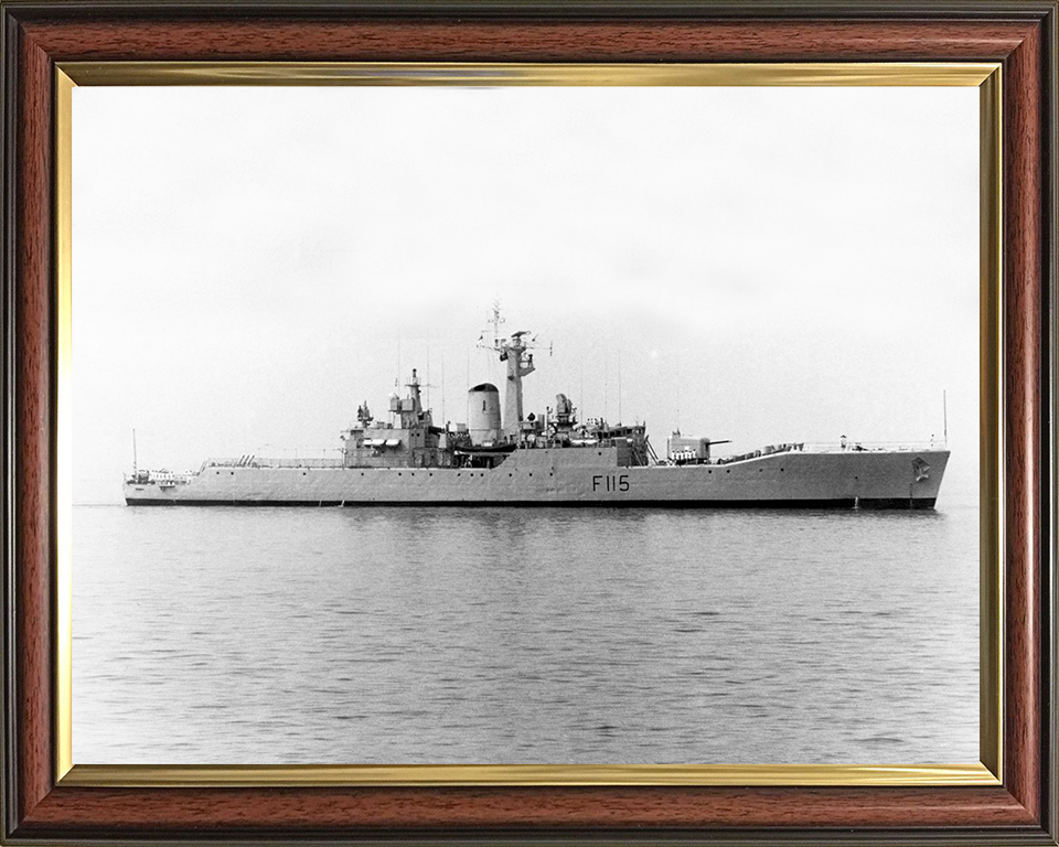 HMS Berwick F115 Royal Navy Rothesay Class frigate Photo Print or Framed Print - Hampshire Prints