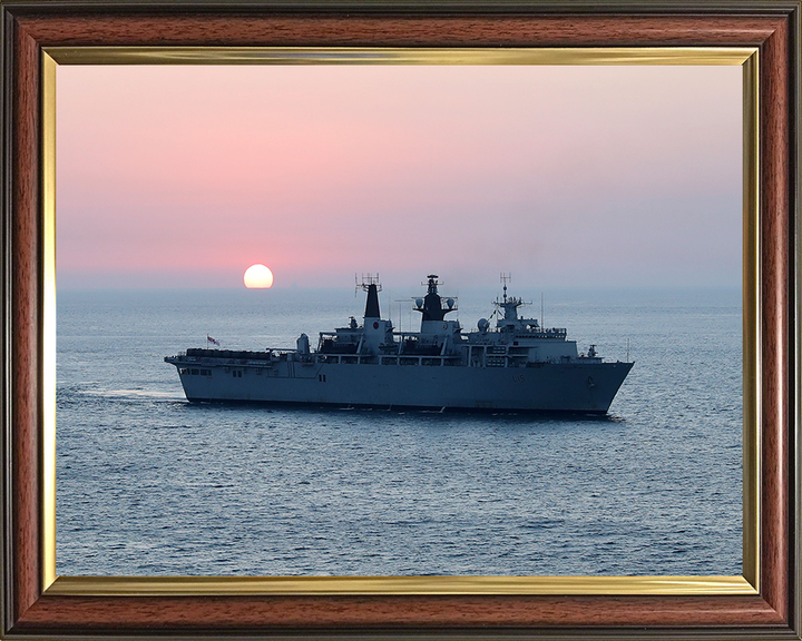 HMS Bulwark L15 Royal Navy Albion class amphibious ship Photo Print or Framed Print - Hampshire Prints