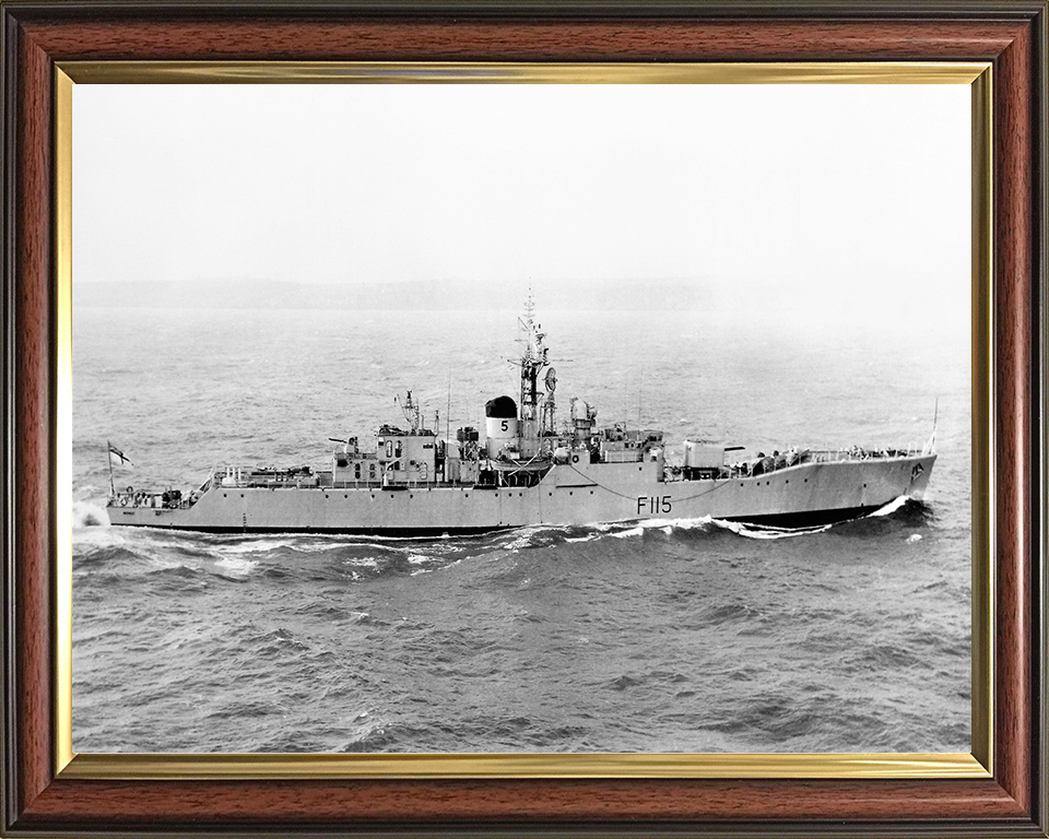 HMS Berwick F115 | Photo Print | Framed Print | Rothesay Class | Frigate | Royal Navy - Hampshire Prints