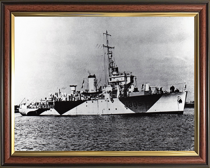 HMS Brave J305 Royal Navy Algerine class minesweeper Photo Print or Framed Print - Hampshire Prints