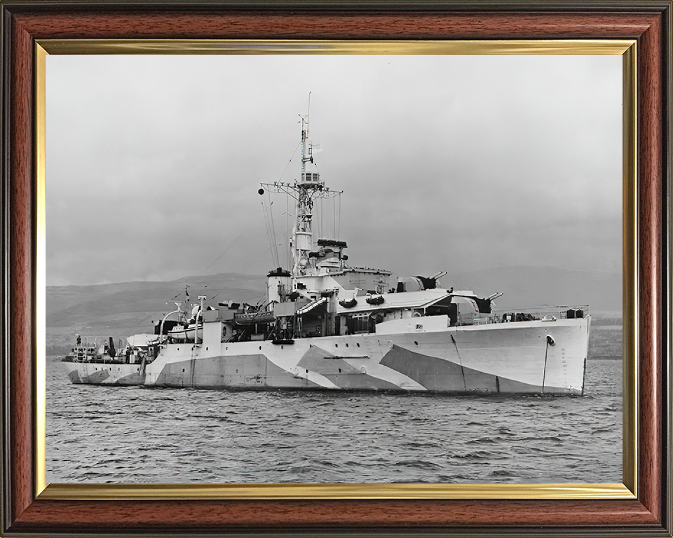 HMS Amethyst F116 Royal Navy Black Swan Class sloop Photo Print or Framed Print - Hampshire Prints