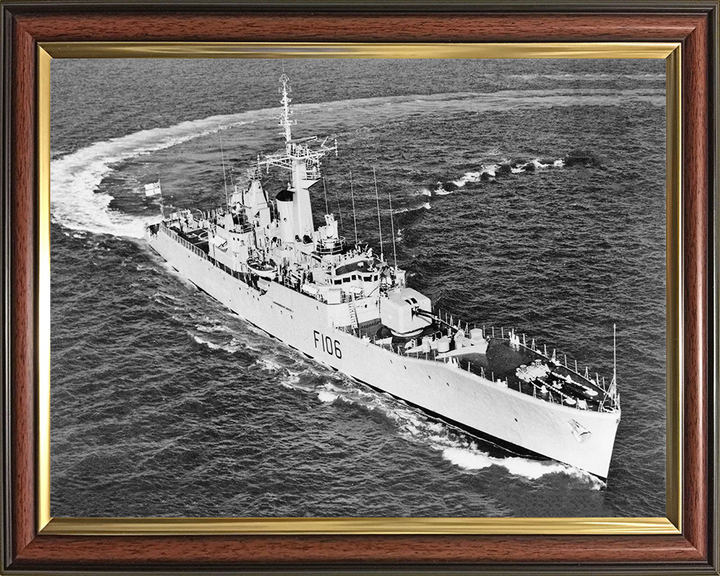 HMS Brighton F106 Royal Navy Rothesay Class Frigate Photo Print or Framed Print - Hampshire Prints