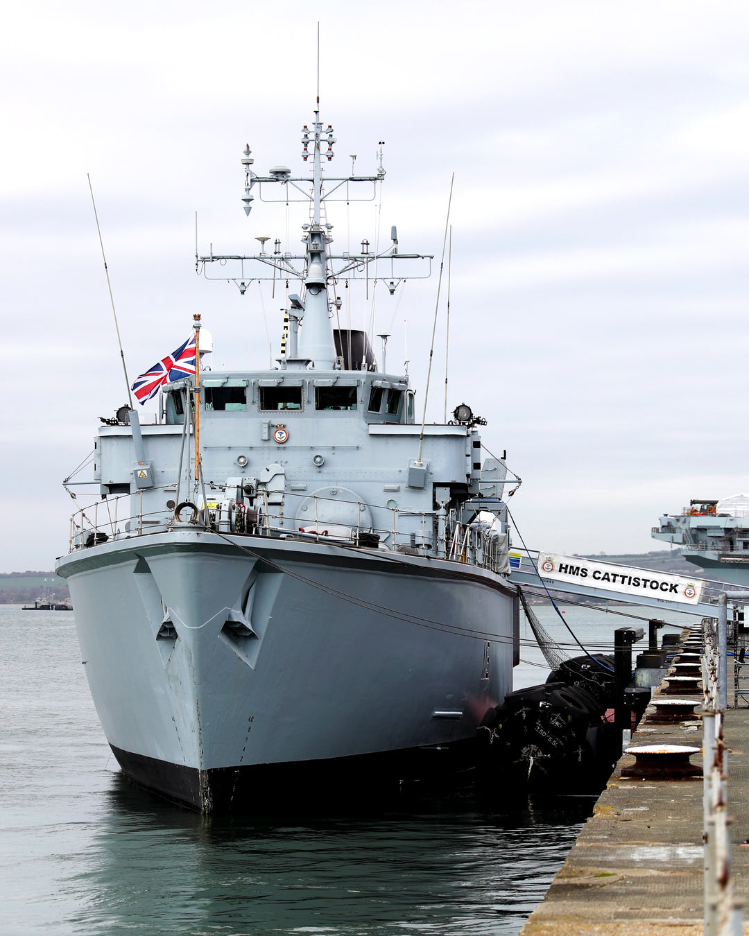 HMS Cattistock M31 Royal Navy Hunt class mine hunter Photo Print or Framed Print - Hampshire Prints