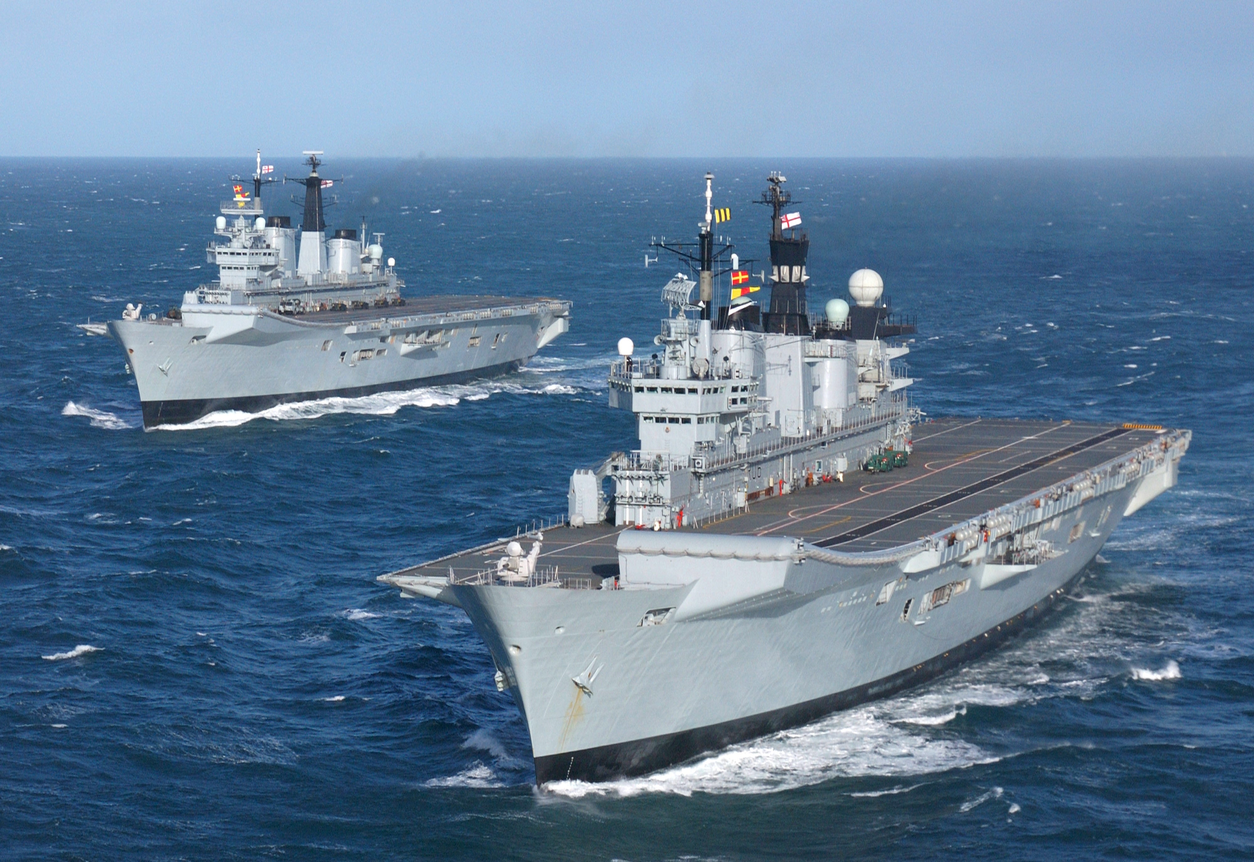 HMS Invincible (R05) and HMS Illustrious (R06) Photo Print - Royal Nav ...