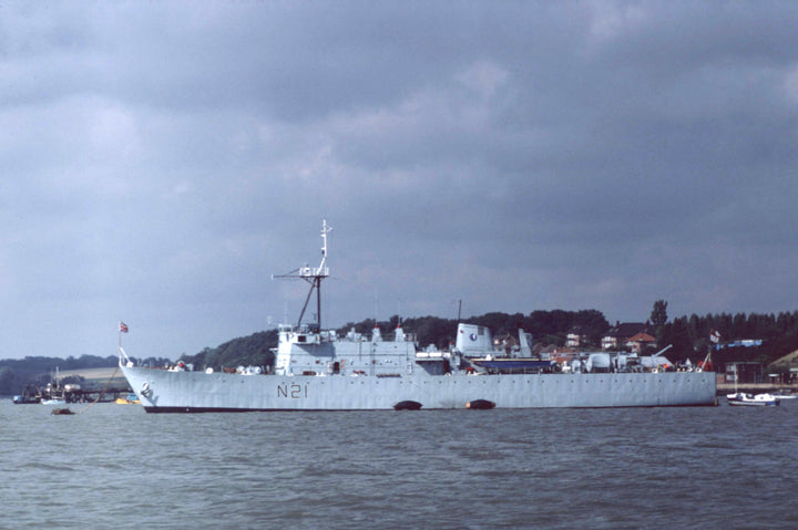 HMS Abdiel N21 Royal Navy Abdiel Class Mine Layer Photo Print or Framed Print - Hampshire Prints